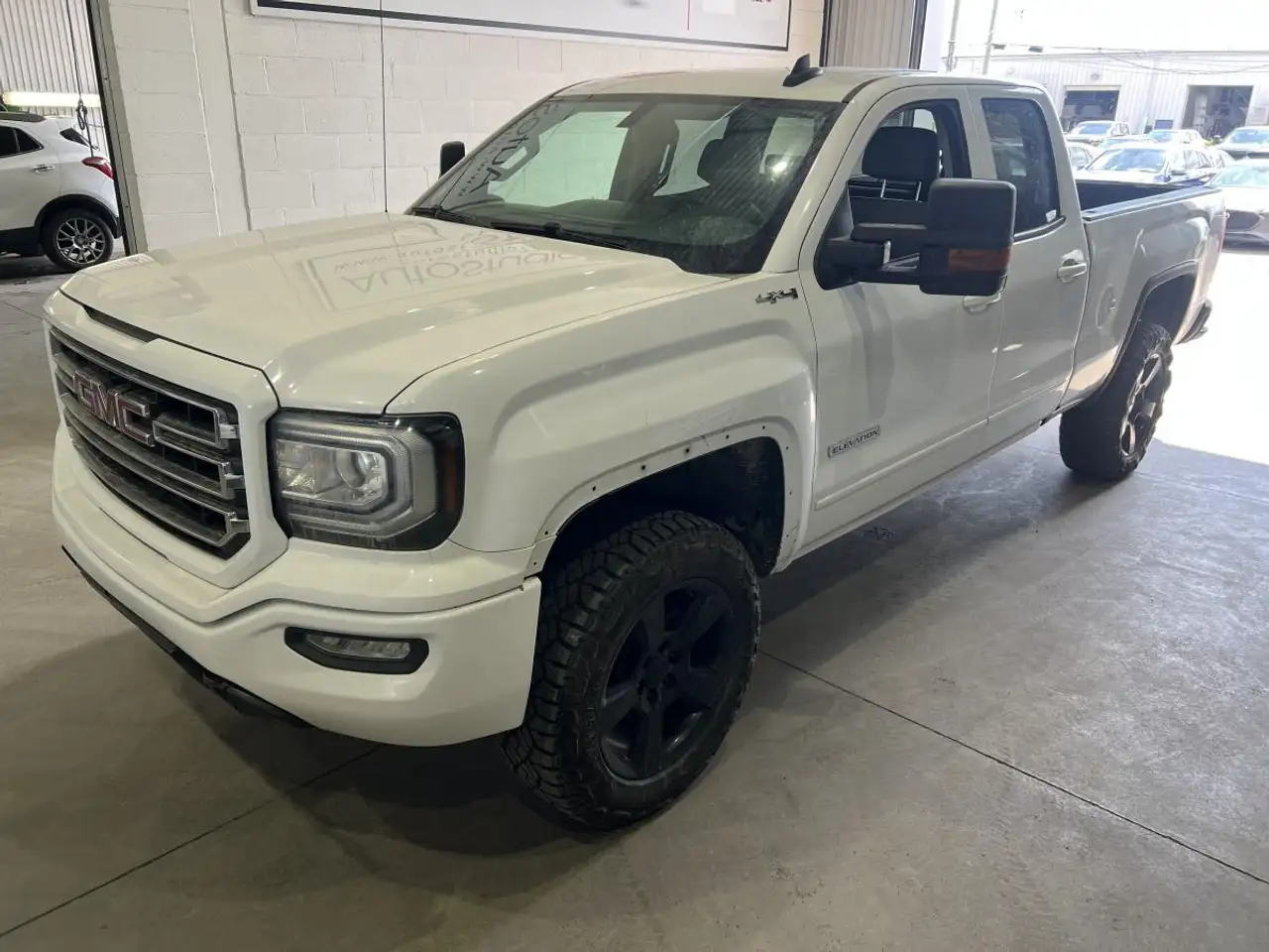 GMC Sierra 1500 fotografie GMC Sierra 1500