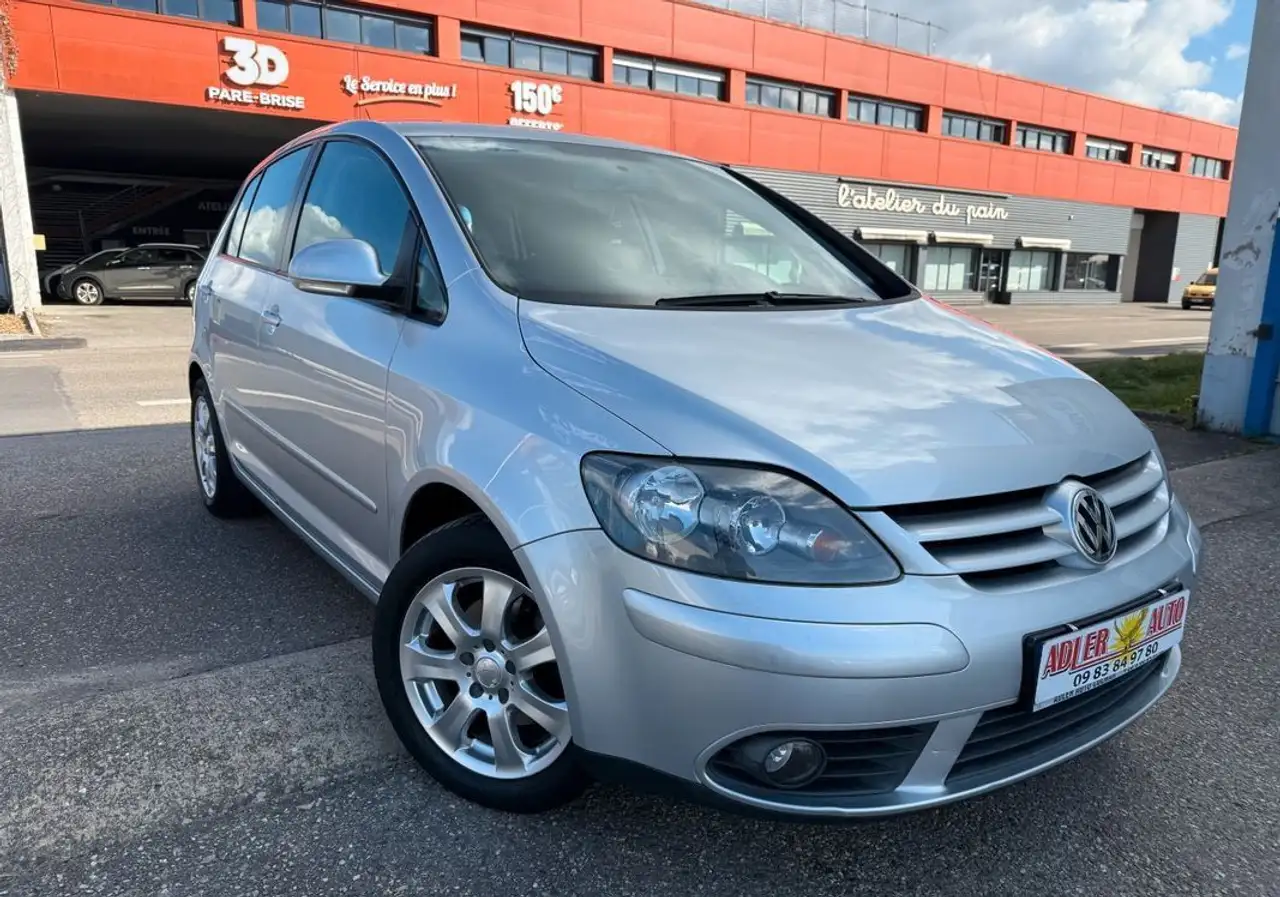 Volkswagen Golf Plus 1.9 TDI 105ch DPF Confortline Boite rapp