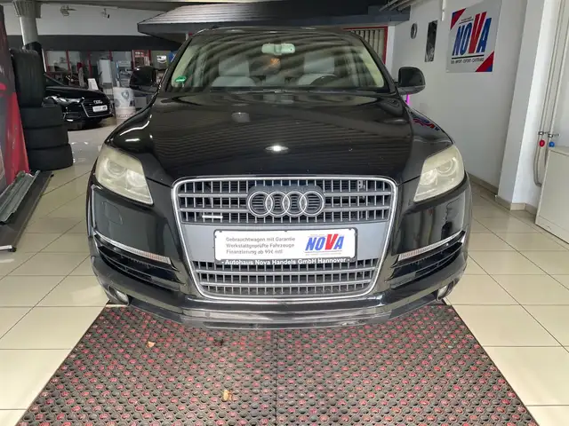 Audi Q7 3.0 TDI*PANO*KAMERA*AHK*BOSE*8xALU*S-HEFT