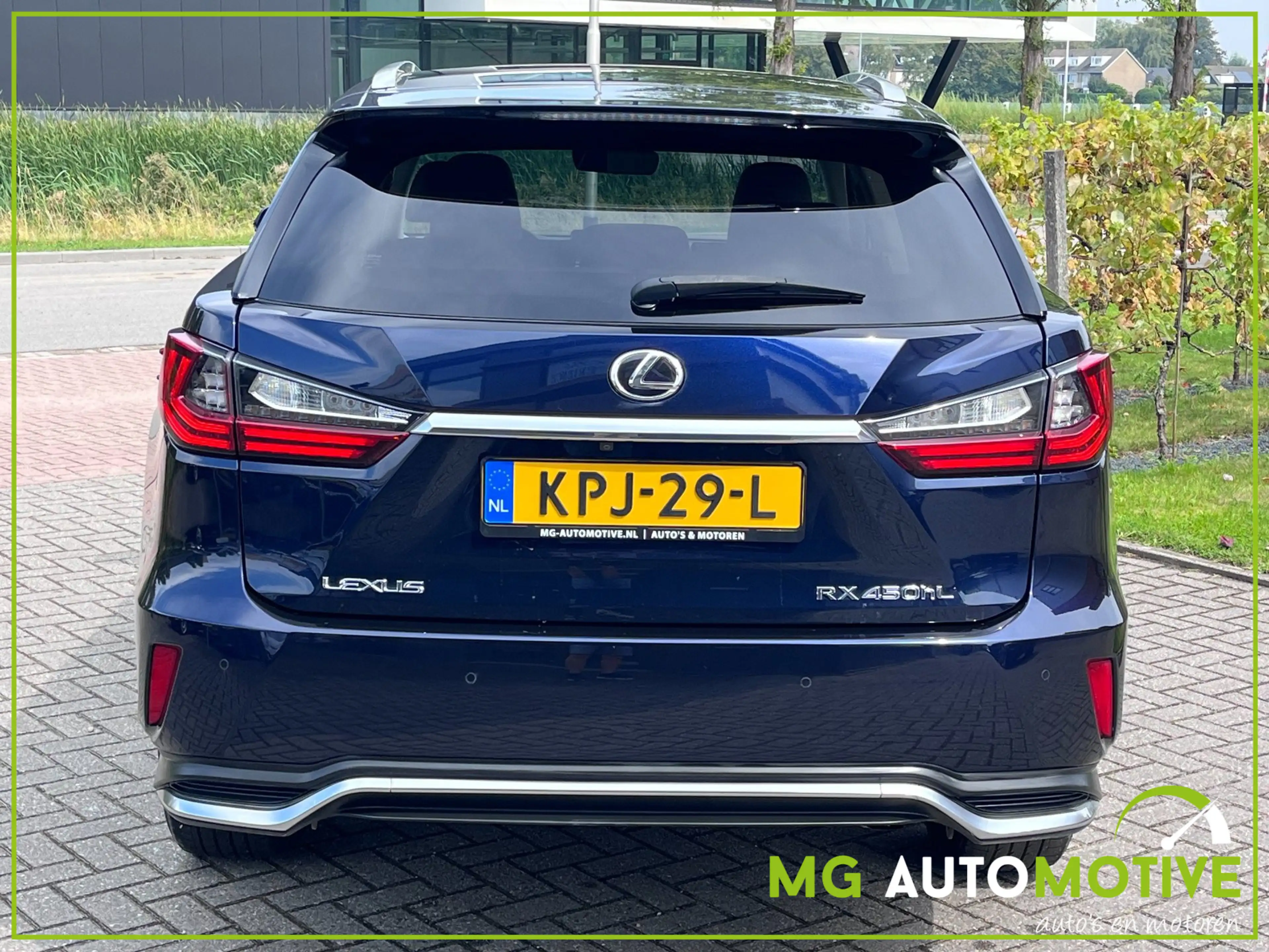 Lexus RX 450h 450hL 4WD President Line | 360 | HUD | Mark Levins — photo 8