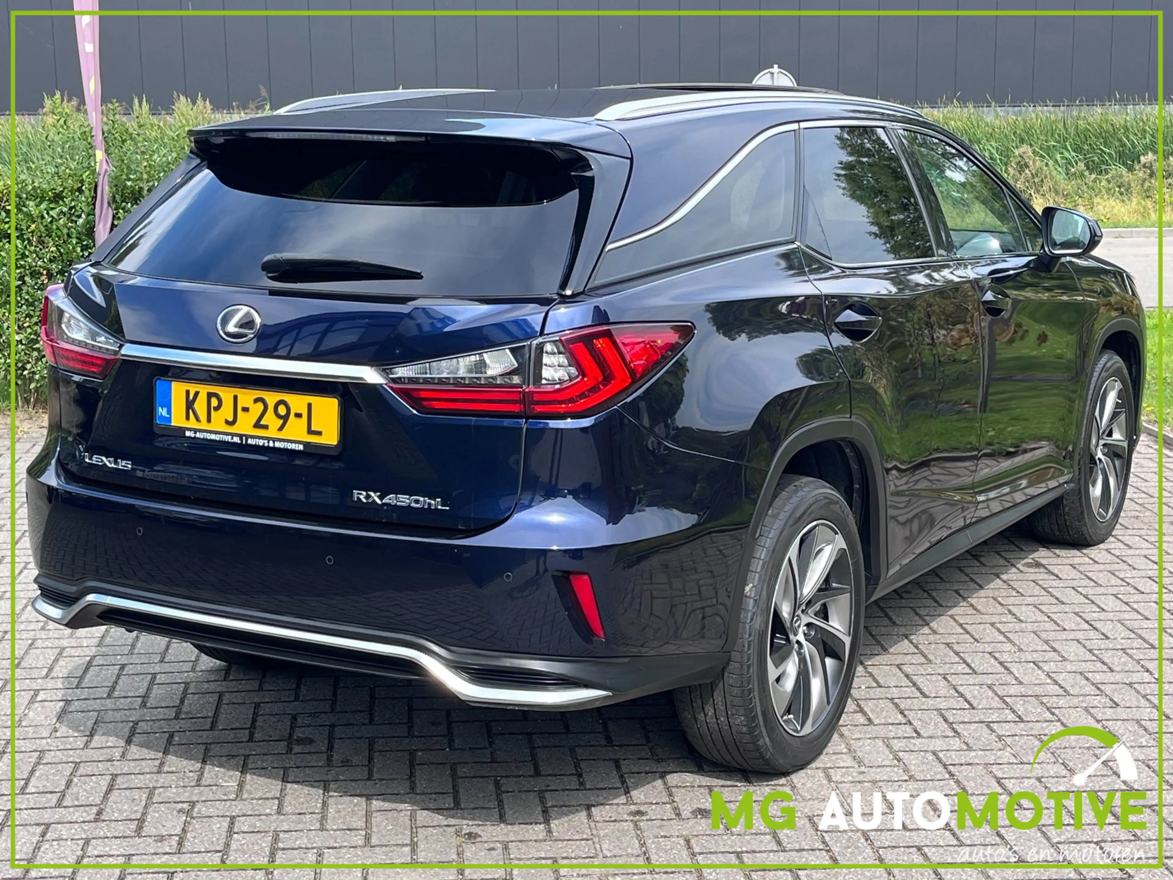 Lexus RX 450h 450hL 4WD President Line | 360 | HUD | Mark Levins — photo 9