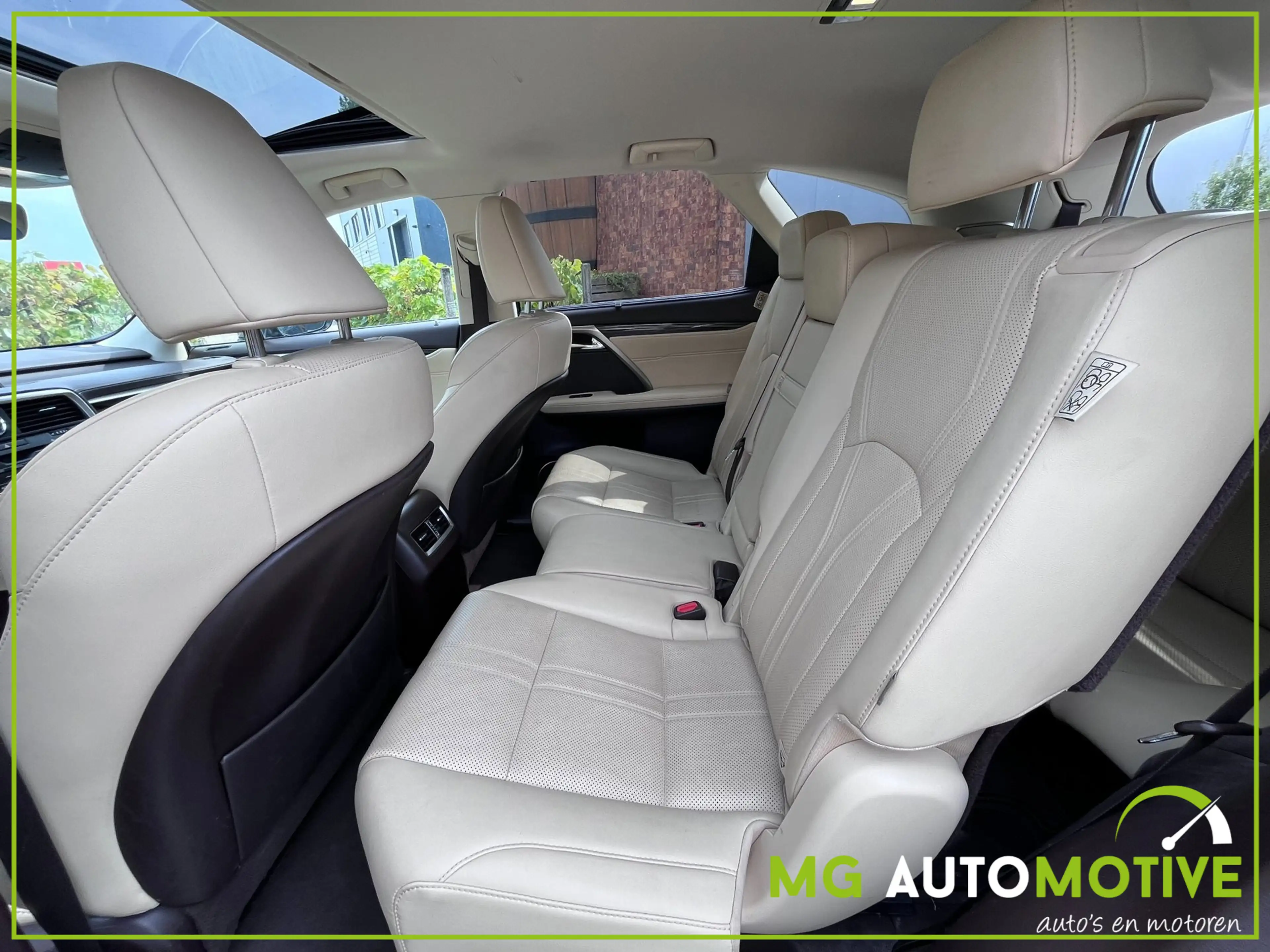 Lexus RX 450h 450hL 4WD President Line | 360 | HUD | Mark Levins — photo 15