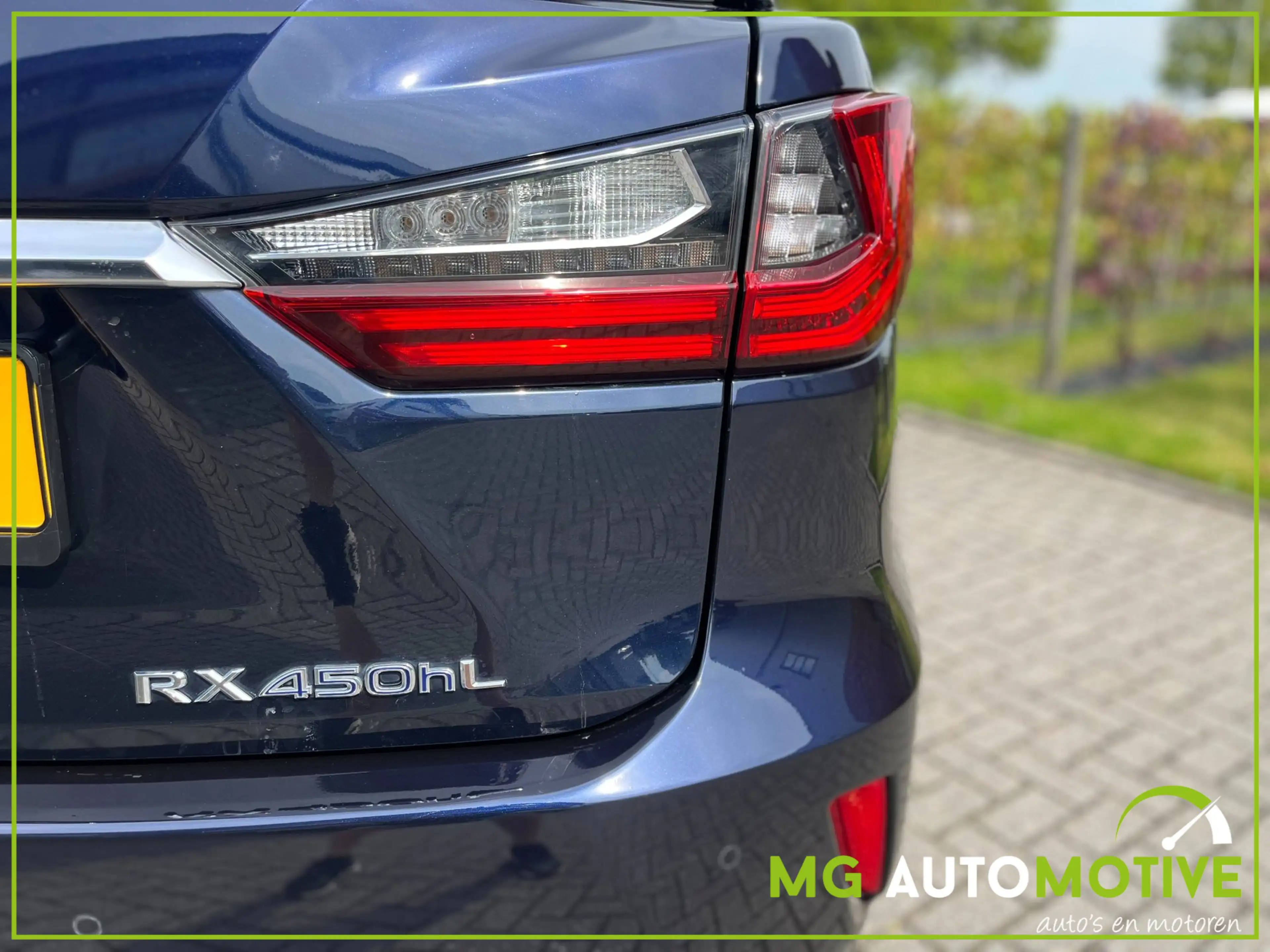 Lexus RX 450h 450hL 4WD President Line | 360 | HUD | Mark Levins — photo 11