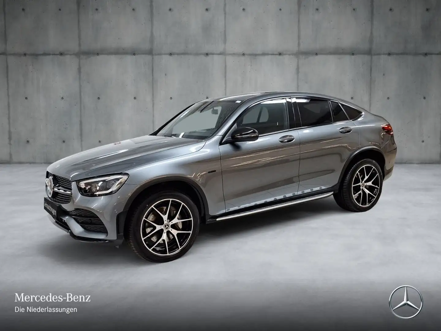 Mercedes-Benz GLC 300 e Coupé 4M AMG+NIGHT+MULTIBEAM+KAMERA+9G Grijs - 2