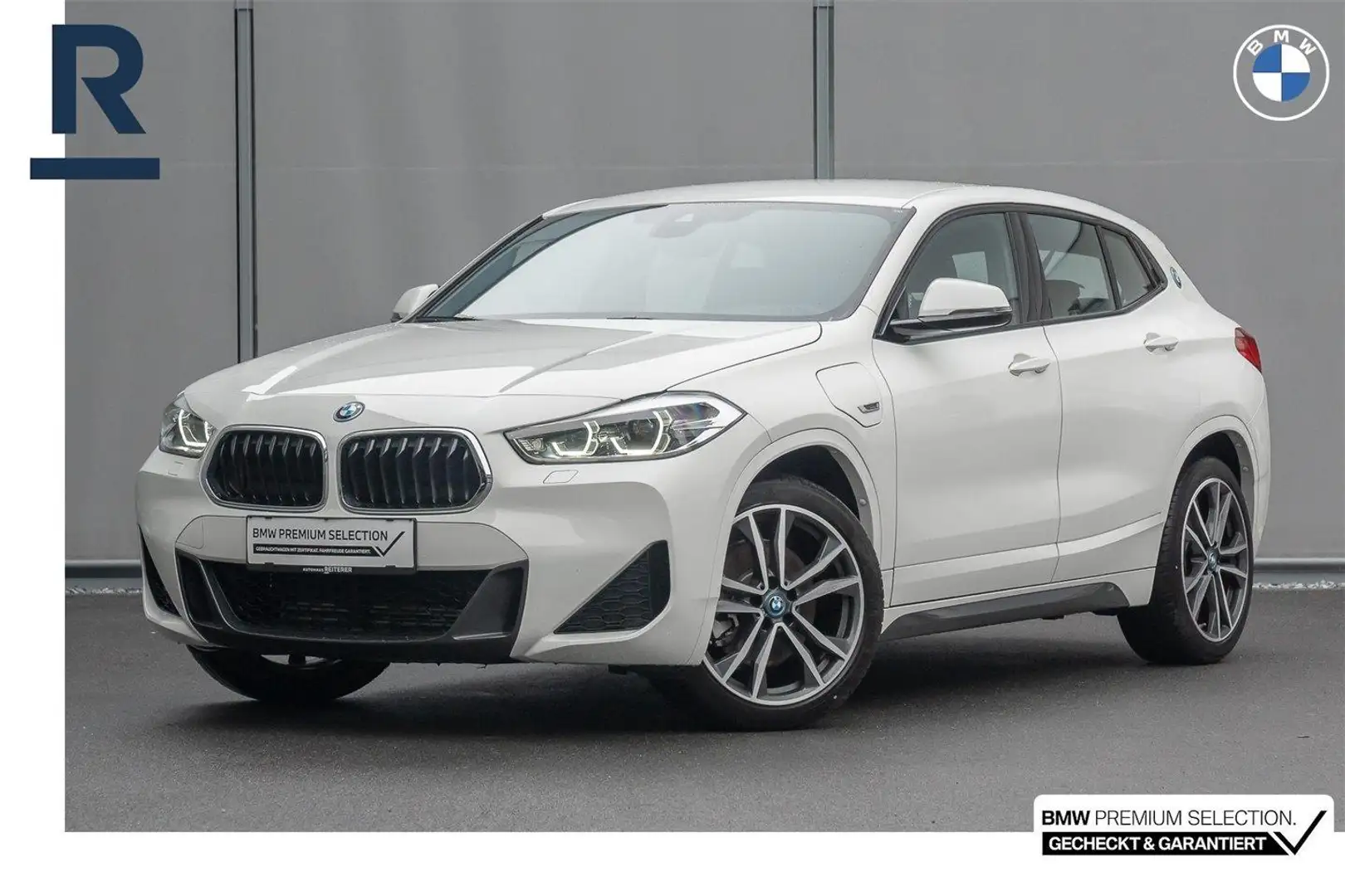 BMW X2 xDrive25e Bílá - 1