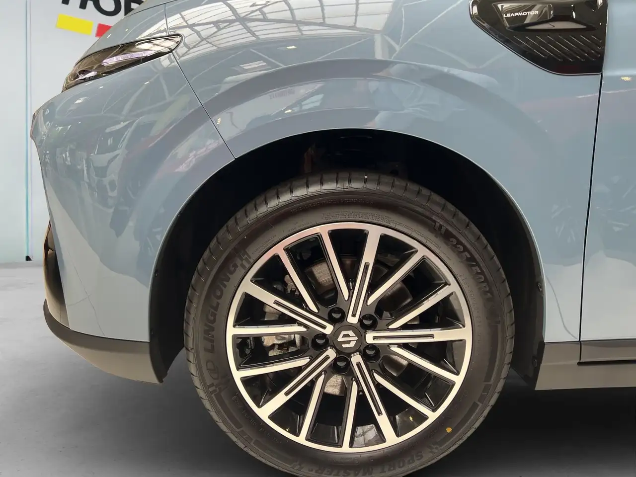 Leapmotor B10 BEV 67,1 kWh Design Pro Max 4