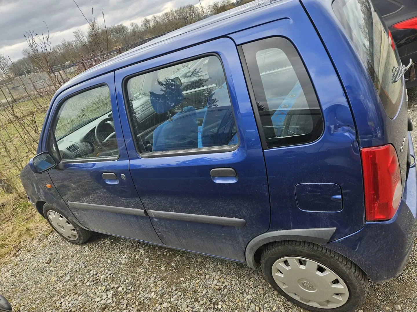 Opel Agila 1.0 12 V - 1