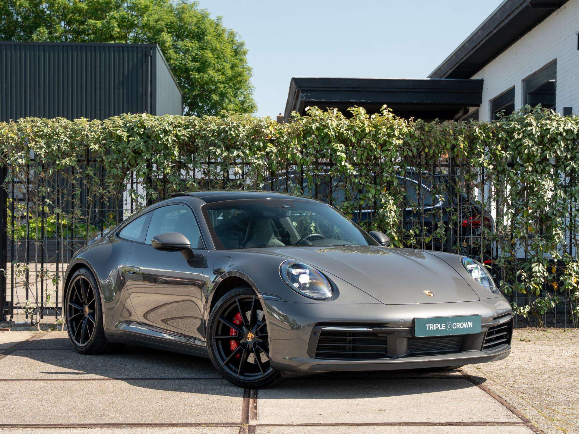 Porsche 992