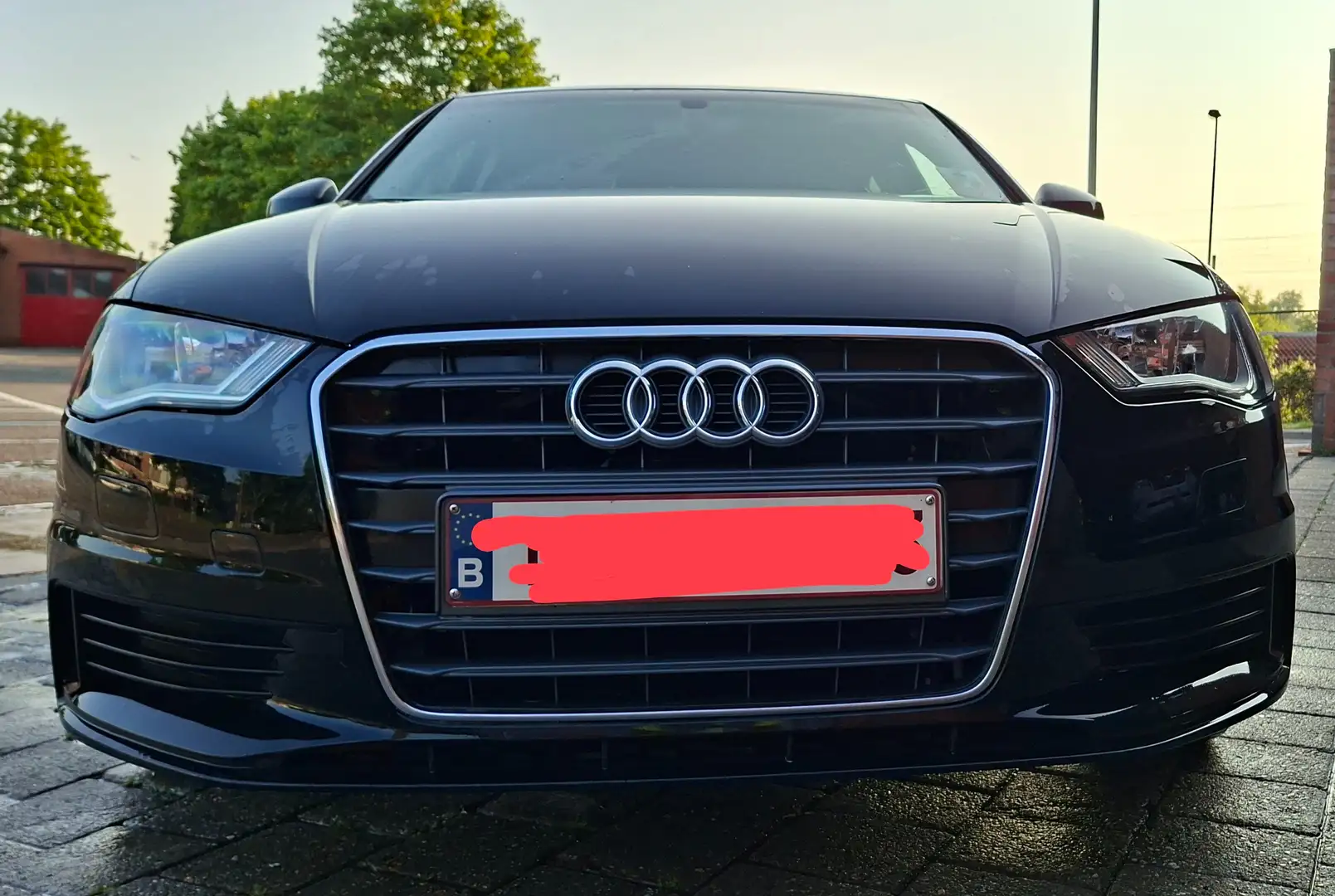Audi A3 A3 1.6 TDI Limousine Zwart - 1