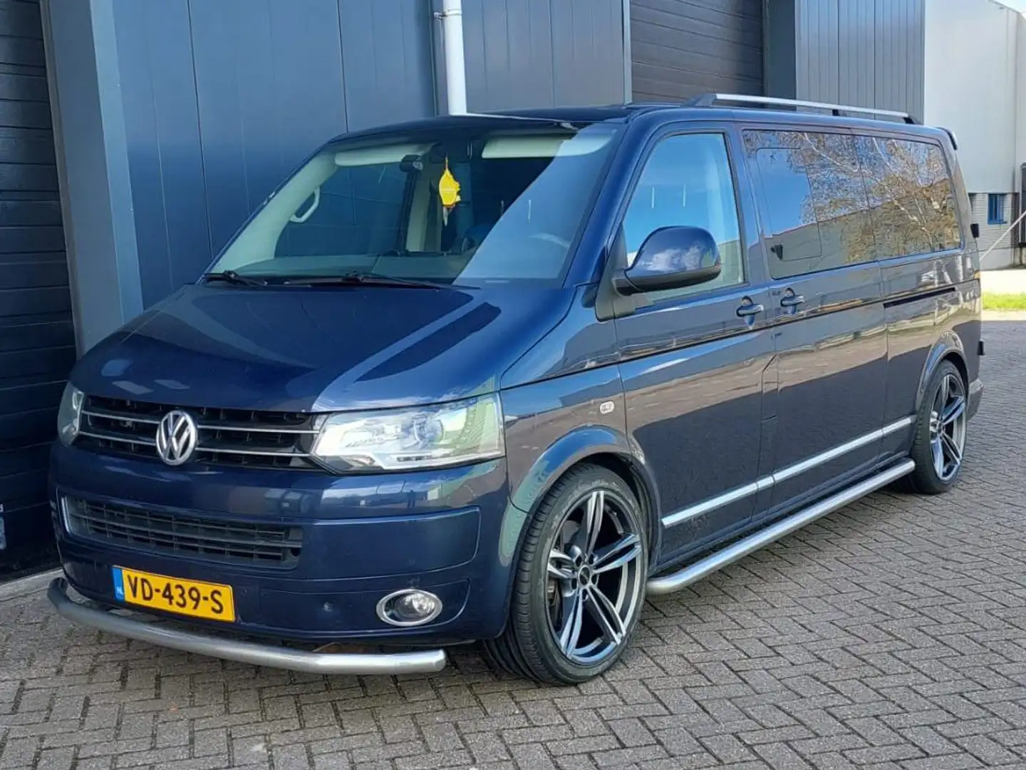 Volkswagen T5 Caravelle T5 Caravelle 2.0 TDI L2H1 High.DC - 1