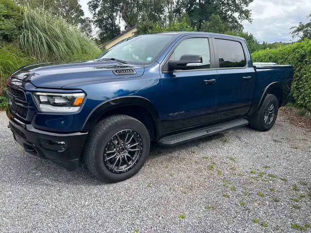 Dodge RAM BIG HORN 5.7 LPG netto