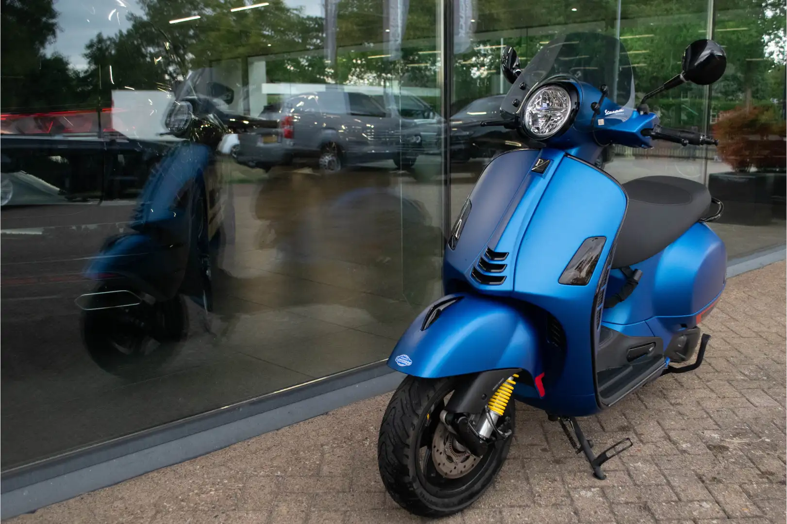 Vespa GTS Super Tech 300 Supertech Notte ABS Bleu - 2
