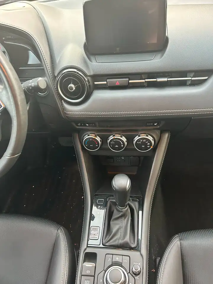 Mazda CX-3 снимка Mazda CX-3