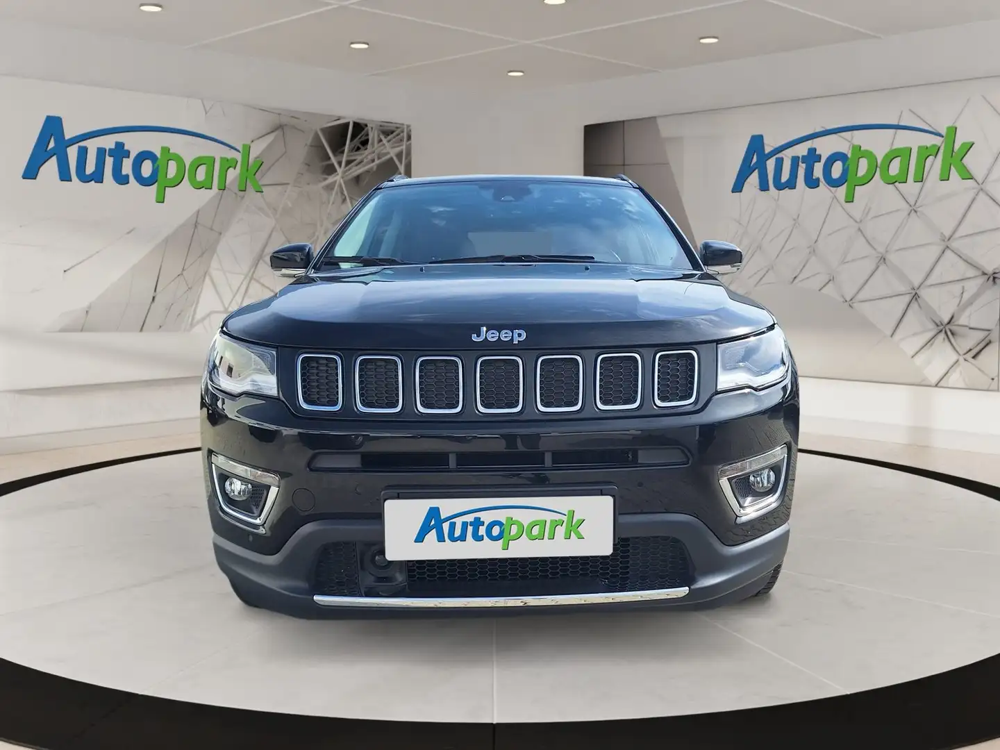 Jeep Compass 2,0 Multijet Limited AWD Schwarz - 2