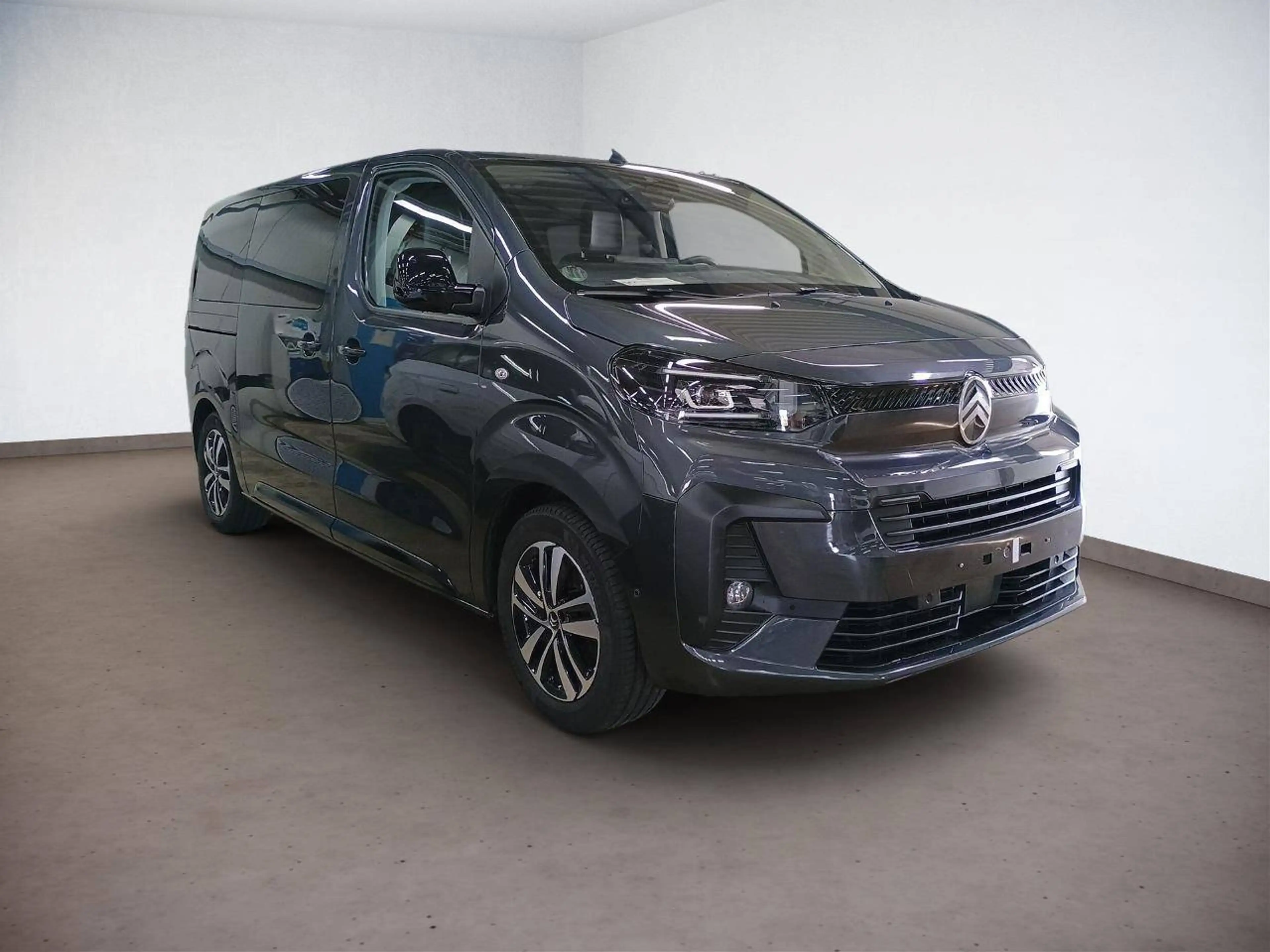 Citroen Spacetourer Max M — photo 3