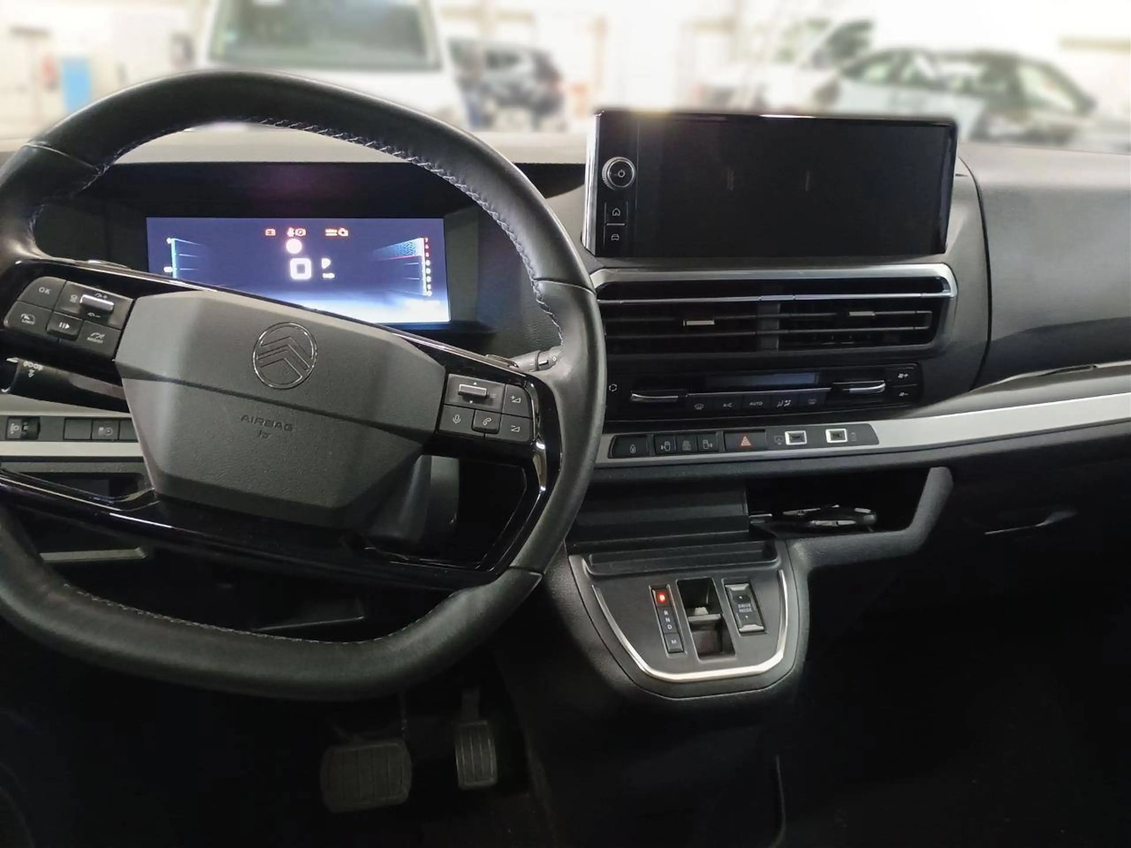 Citroen Spacetourer Max M — photo 9