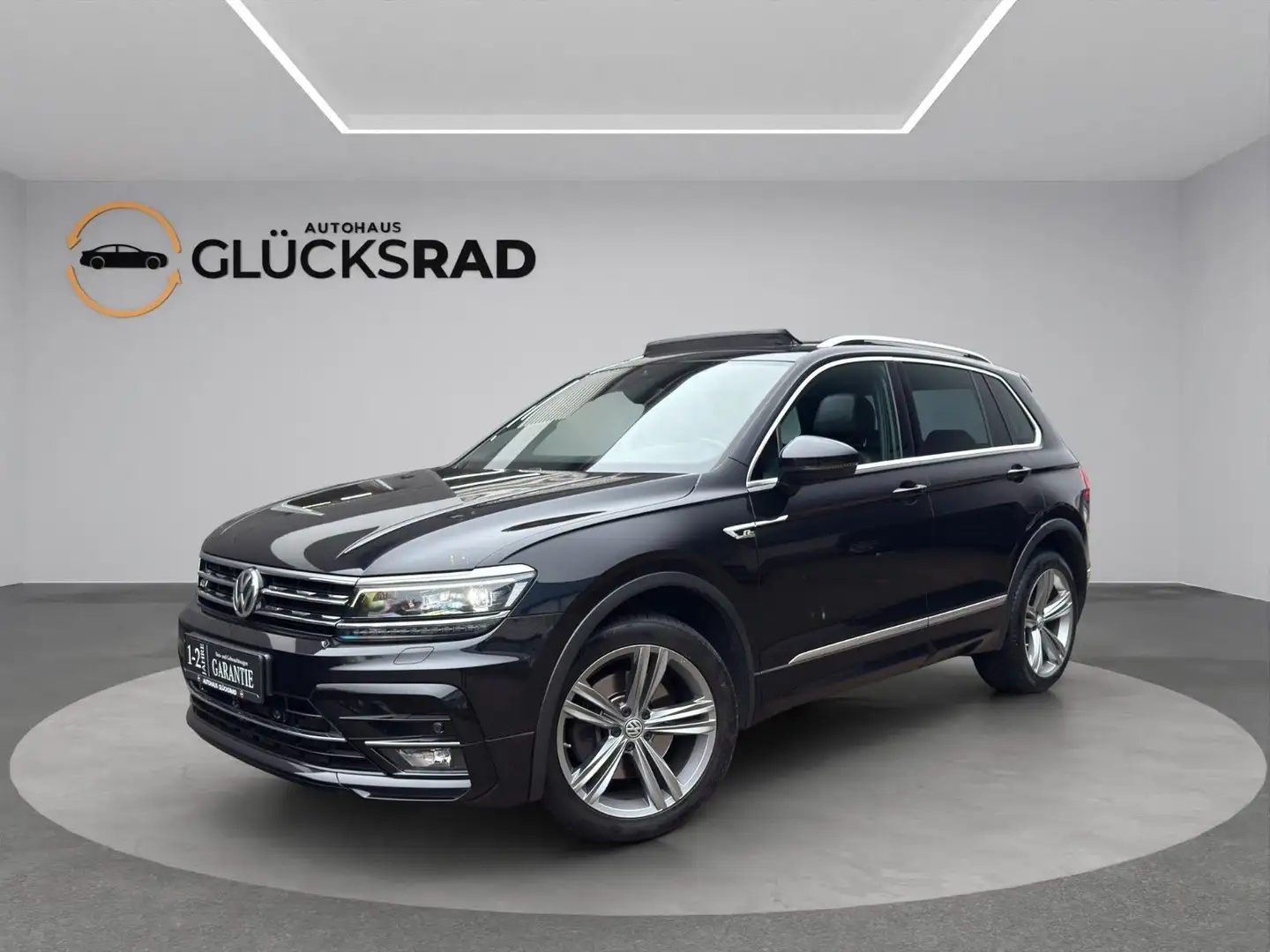 Volkswagen Tiguan 2.0 TDI DSG R-Line Highline 4Motion 360° Schwarz - 1