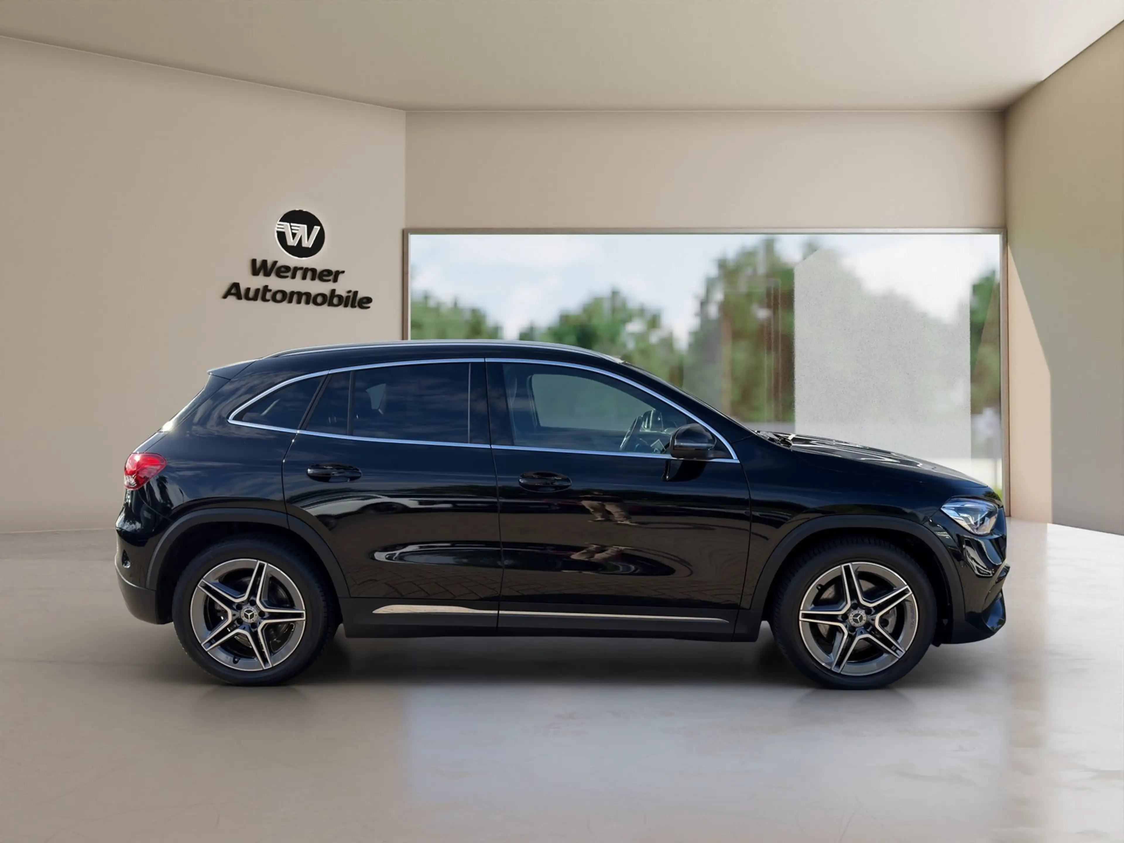 Mercedes-Benz GLA 250 AMG Line (EURO 6d) — photo 4