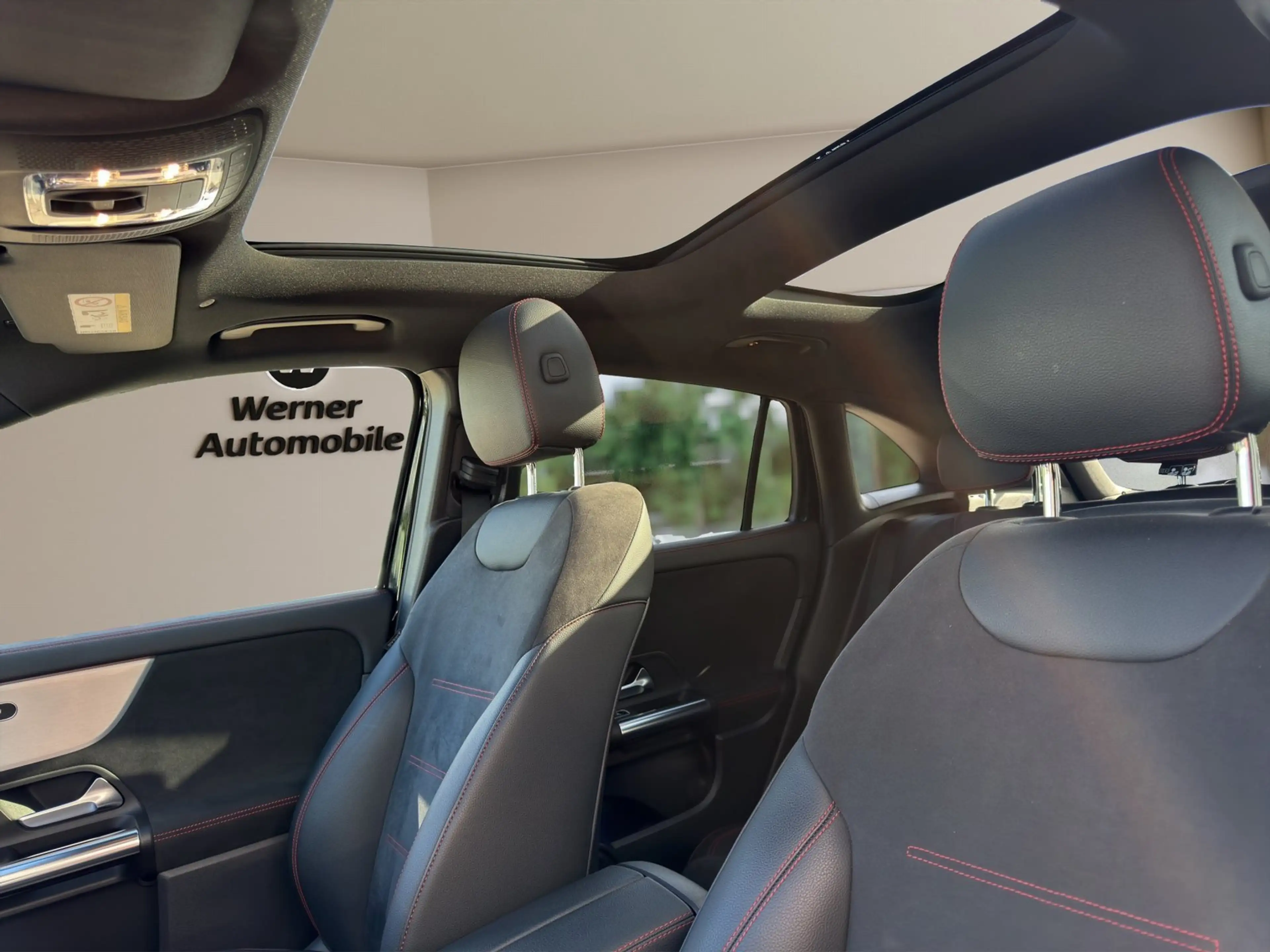 Mercedes-Benz GLA 250 AMG Line (EURO 6d) — photo 12