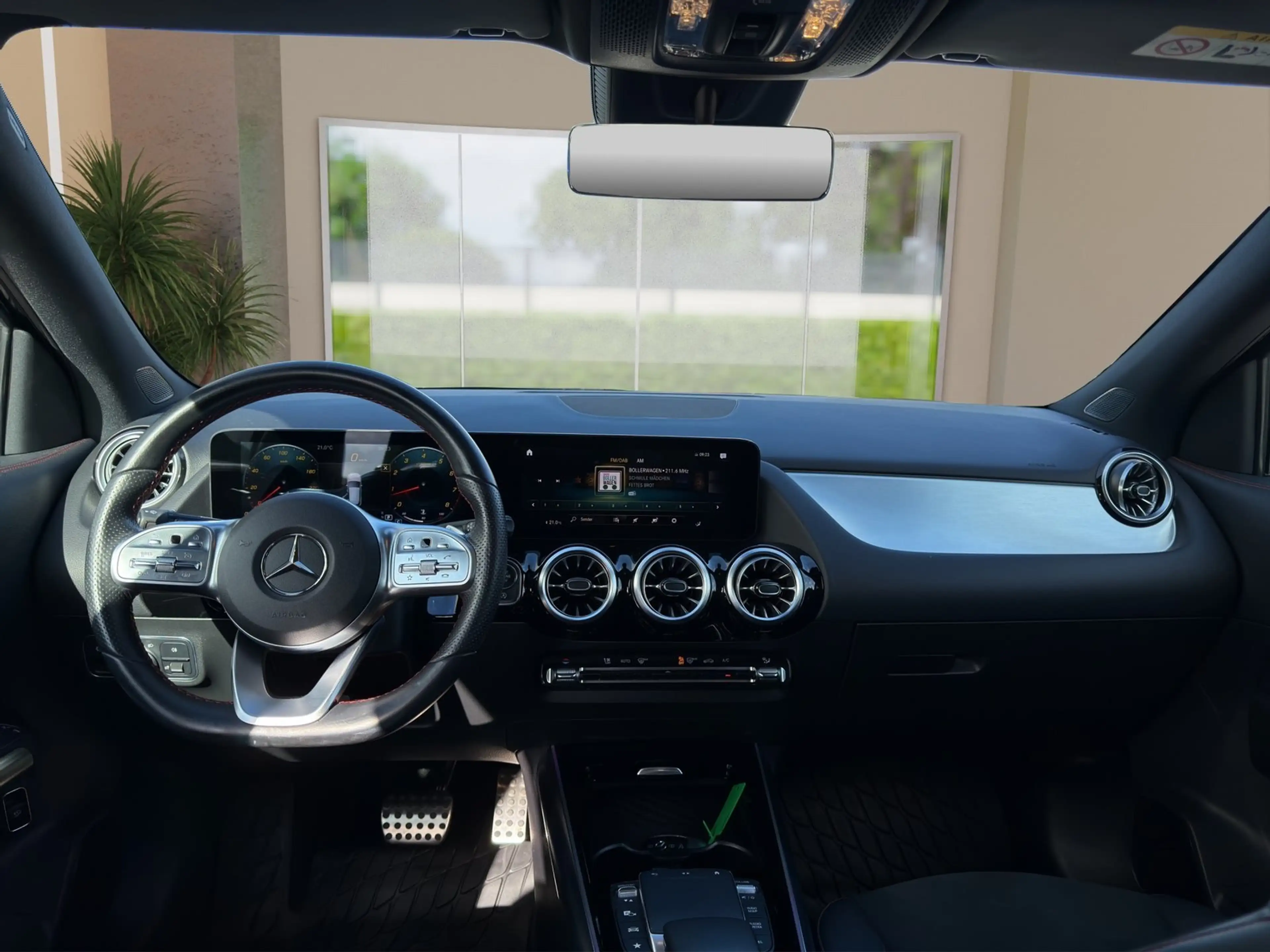 Mercedes-Benz GLA 250 AMG Line (EURO 6d) — photo 11