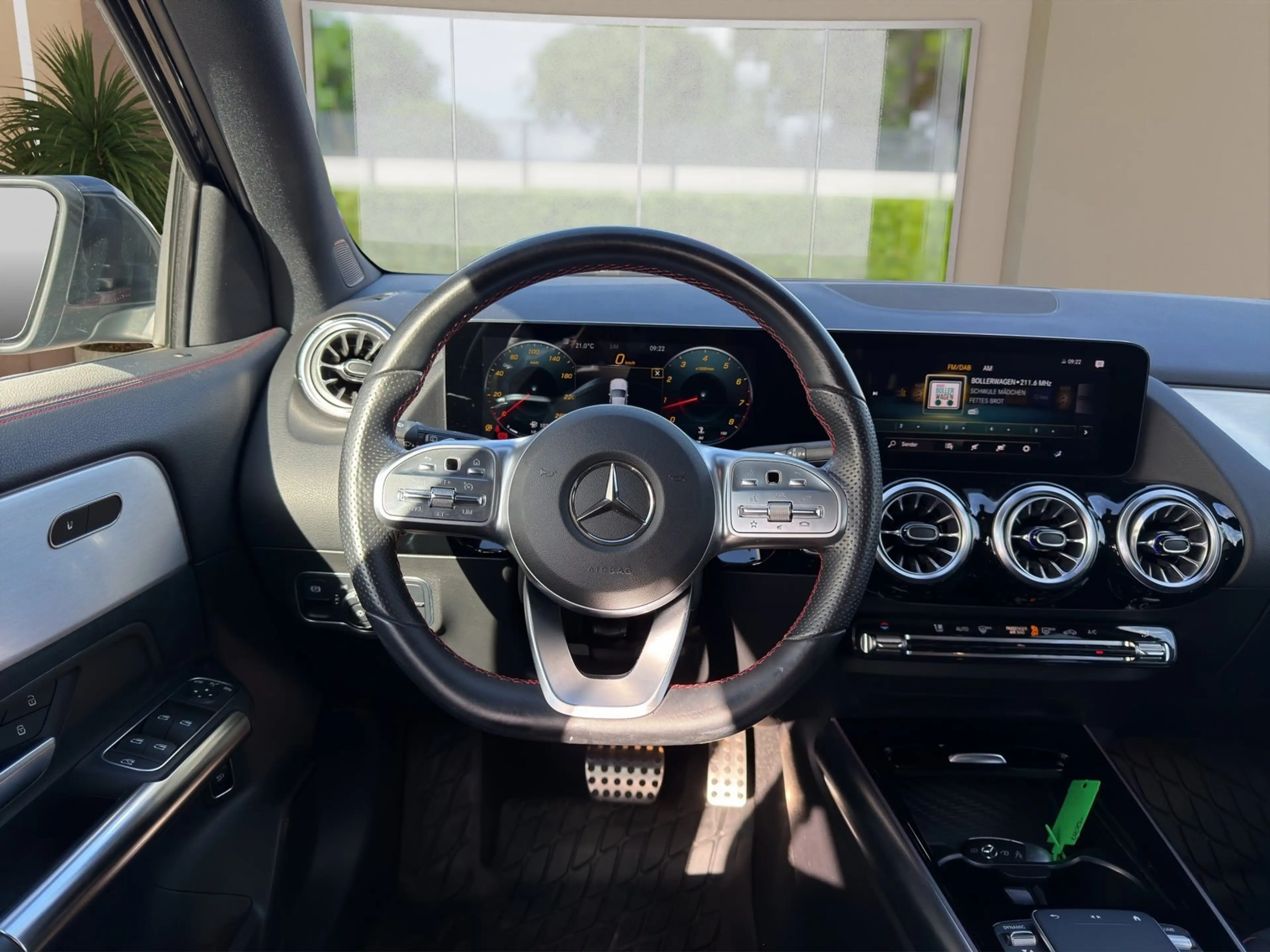 Mercedes-Benz GLA 250 AMG Line (EURO 6d) — photo 10