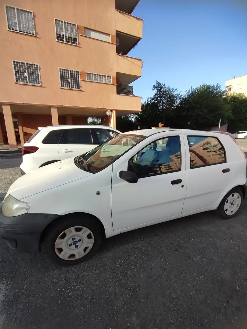 Fiat Punto 5p 1.2 EL - 2
