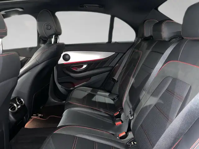 Mercedes-Benz E-Class view 11