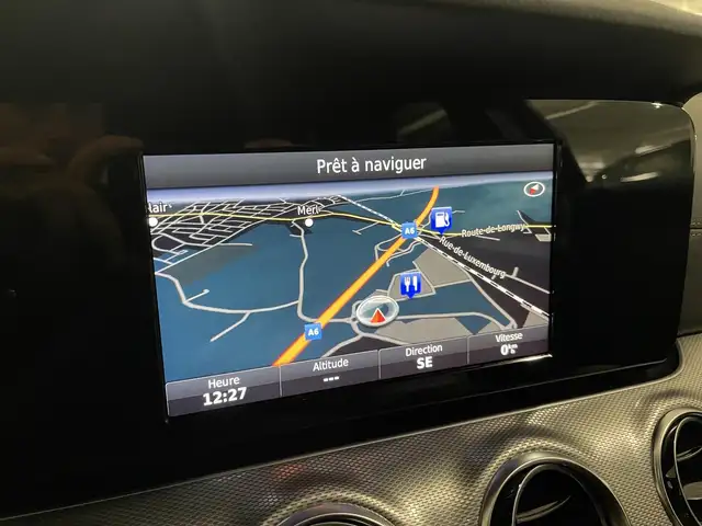 Mercedes-Benz E-Class view 3