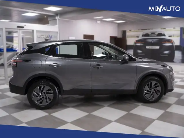 Nissan Qashqai view 6