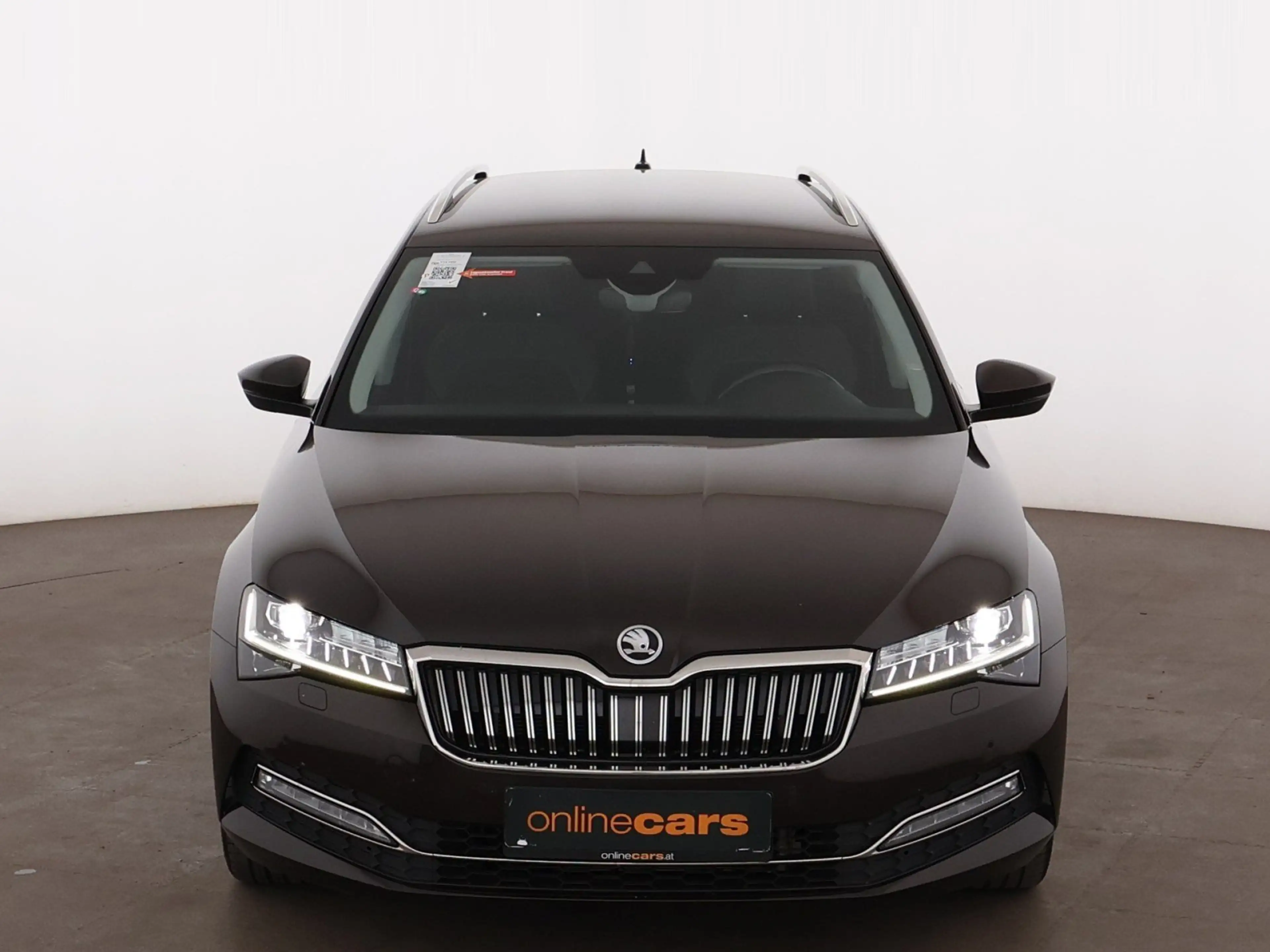 Skoda Superb Combi 2.0 TDI 4x4 Style Aut MATRIX STANDHZ — photo 2