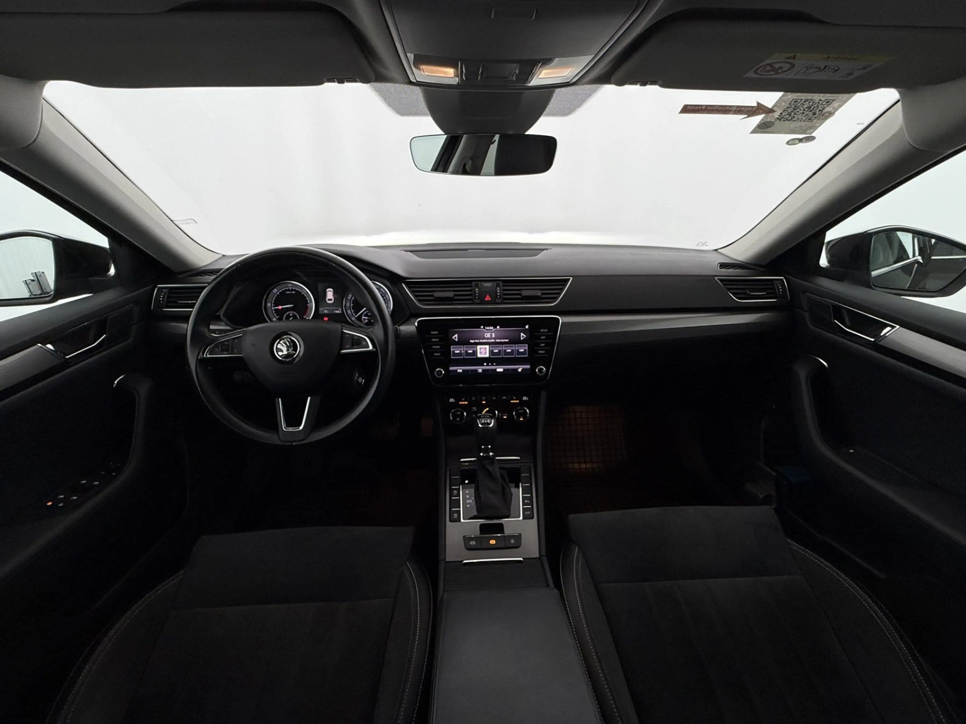 Skoda Superb Combi 2.0 TDI 4x4 Style Aut MATRIX STANDHZ — photo 13
