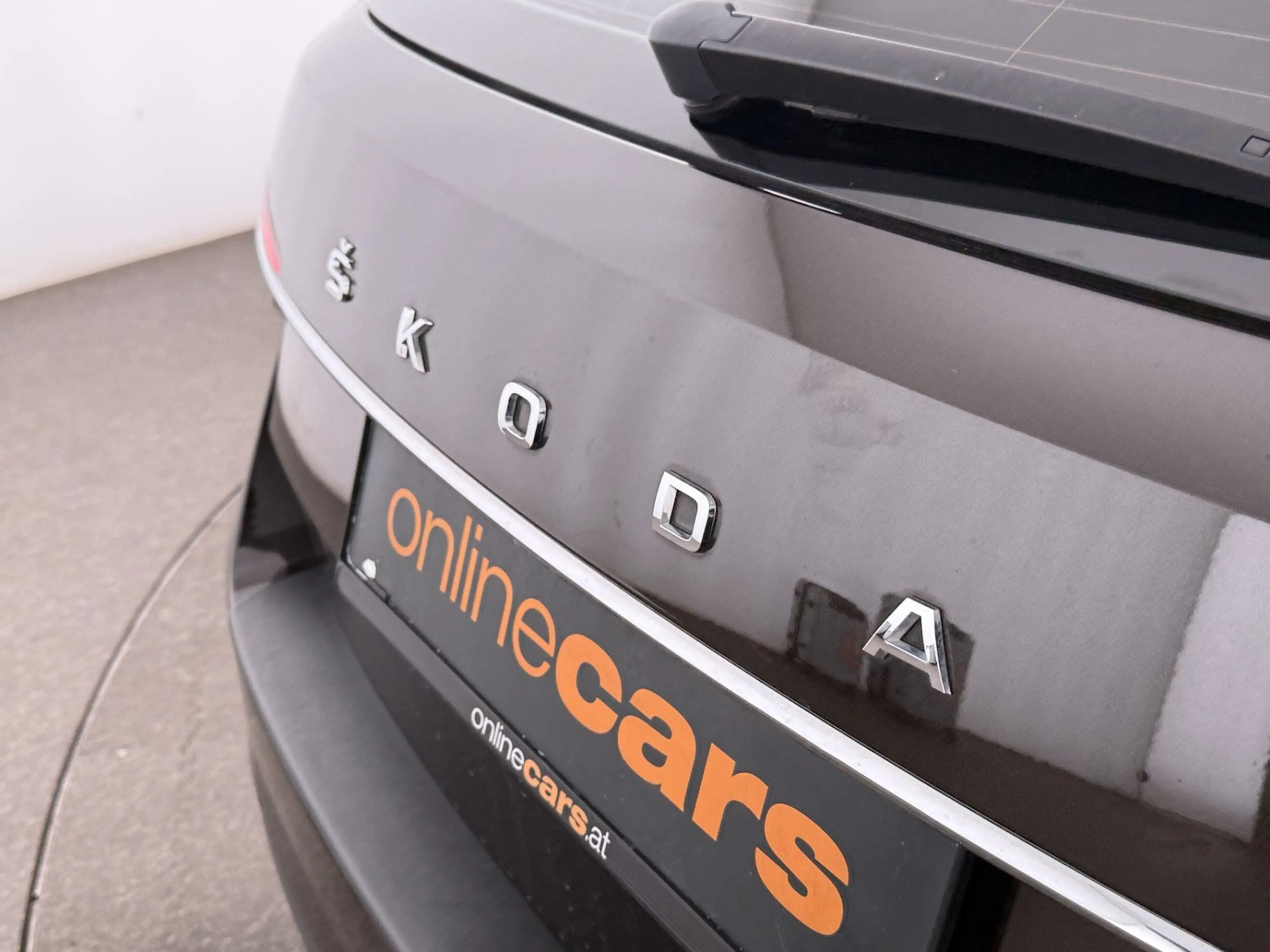 Skoda Superb Combi 2.0 TDI 4x4 Style Aut MATRIX STANDHZ — photo 10