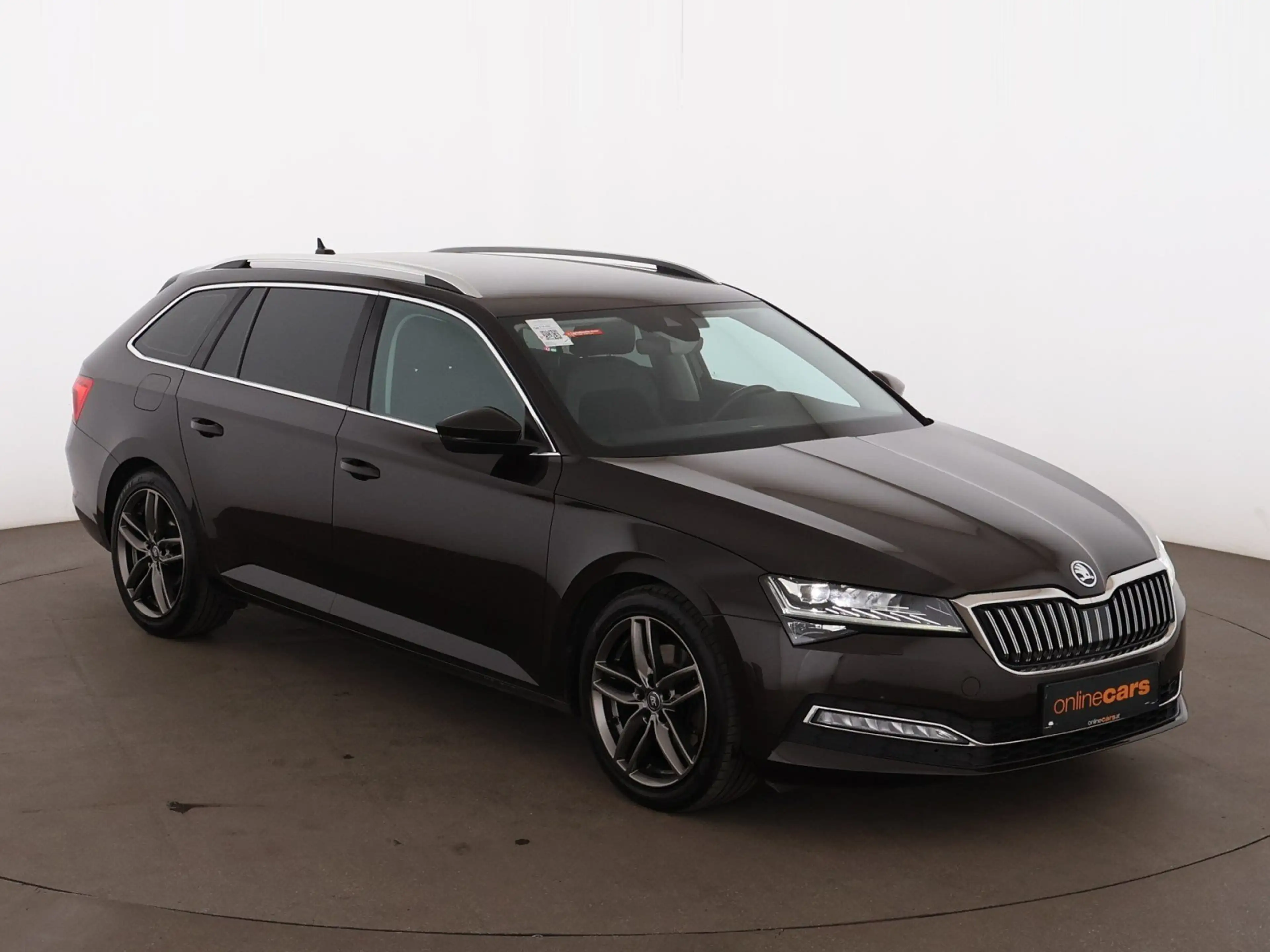 Skoda Superb Combi 2.0 TDI 4x4 Style Aut MATRIX STANDHZ — photo 4