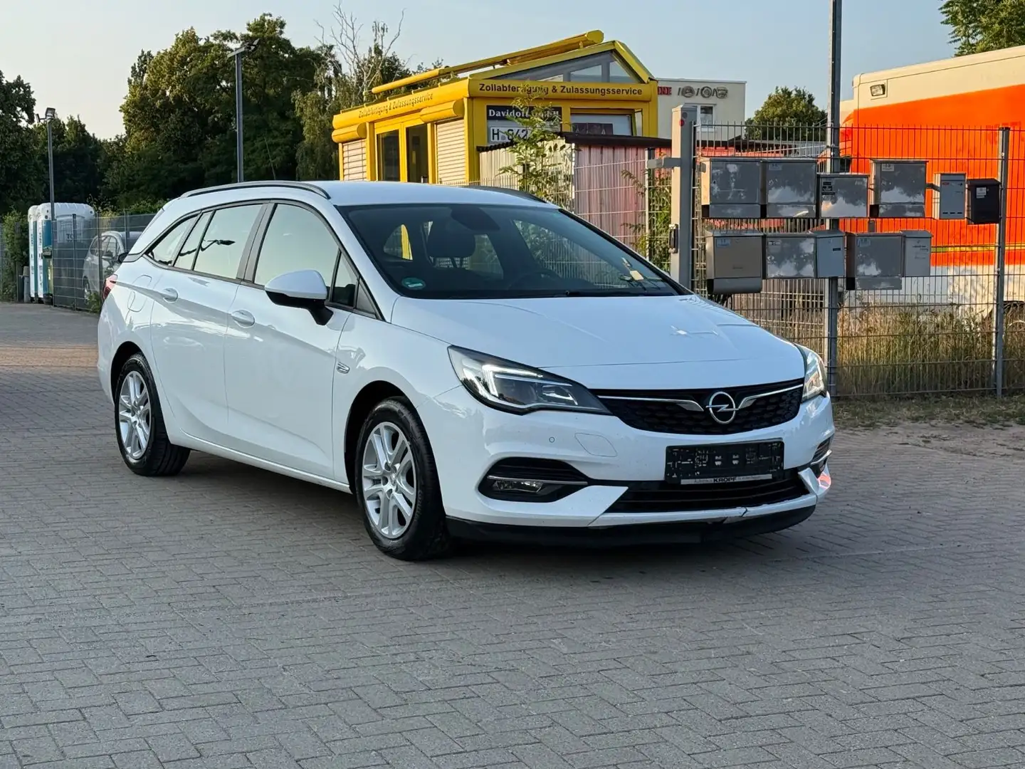 Opel Astra K Sports Tourer Edition Start/Stop Weiß - 1