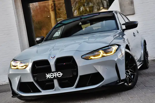 BMW M3 3.0 ** CERAMIC BRAKES / TRACK PACK / MANUAL GEAR *
