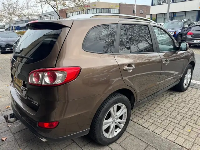 Hyundai Santa Fe view 6