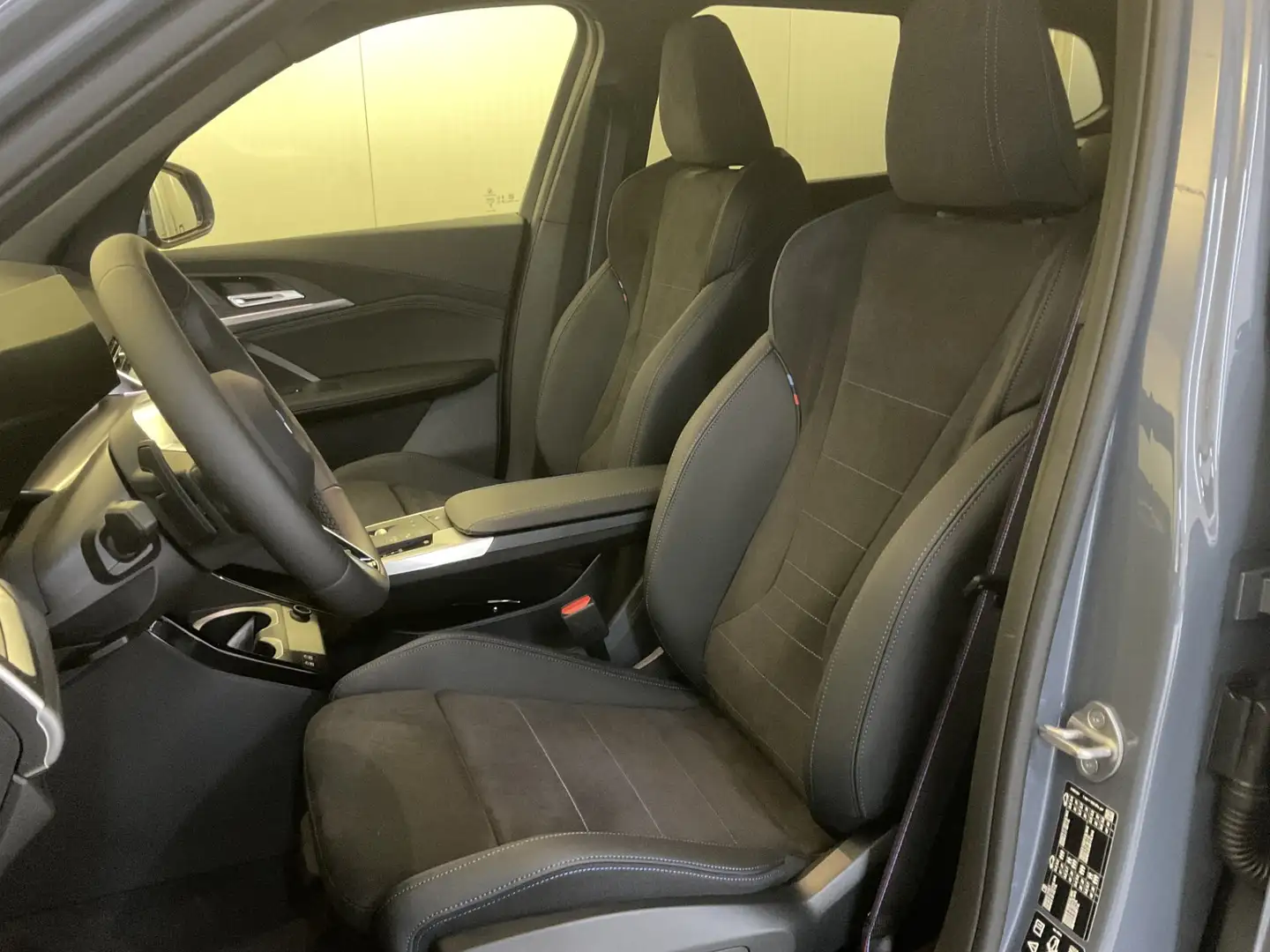 BMW X1 xDrive23d 48V Grau - 2