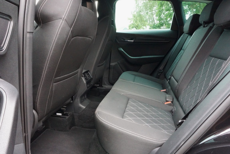 Skoda Karoq 1.5 TSI ACT Sportline Business Camera/Navi/App-Con — photo 10