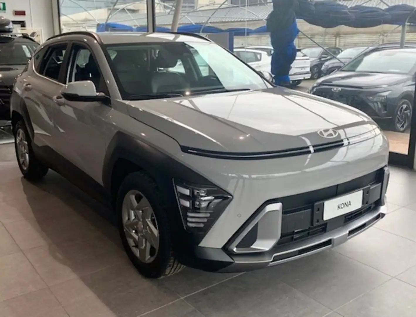 Hyundai KONA 1.0 T-GDI Hybrid 48V iMT XLine Plus Grigio - 2