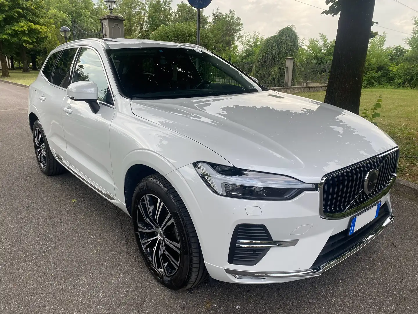 Volvo XC60 XC60 II 2022 2.0 b4 Inscription awd auto-TETTO- Bianco - 2