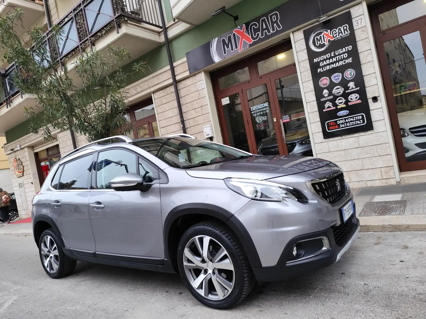 Peugeot 2008 BlueHDi 100CV Allure NAVI Grigio - 1