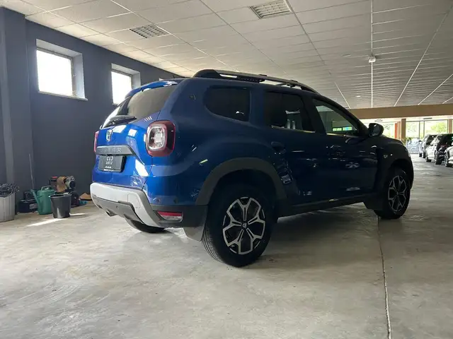 Dacia Duster view 4