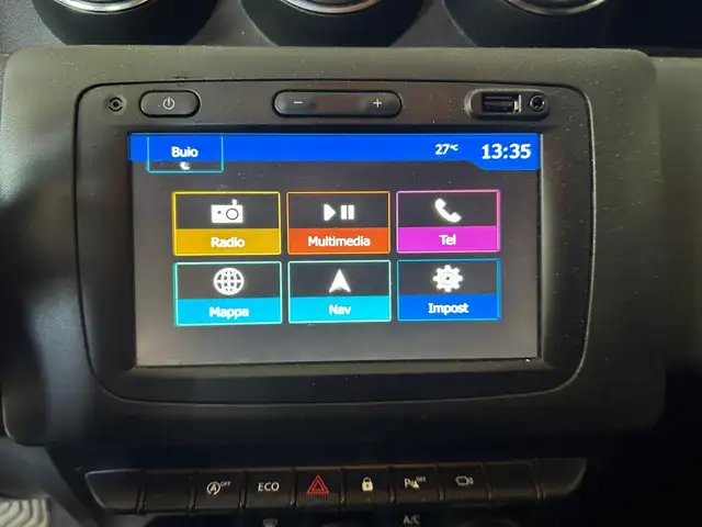 Dacia Duster view 11