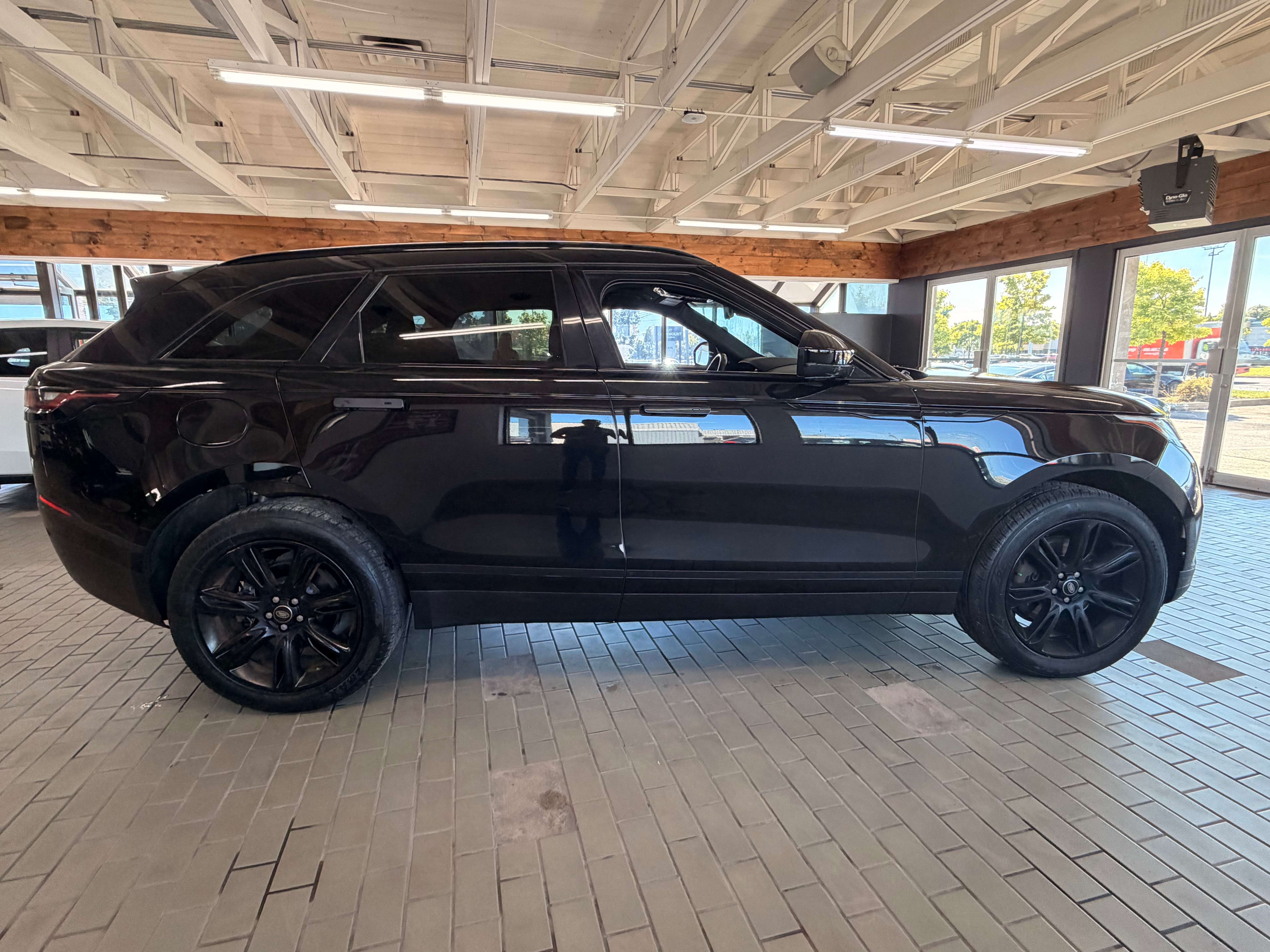 2023 Land Rover Range Rover Velar