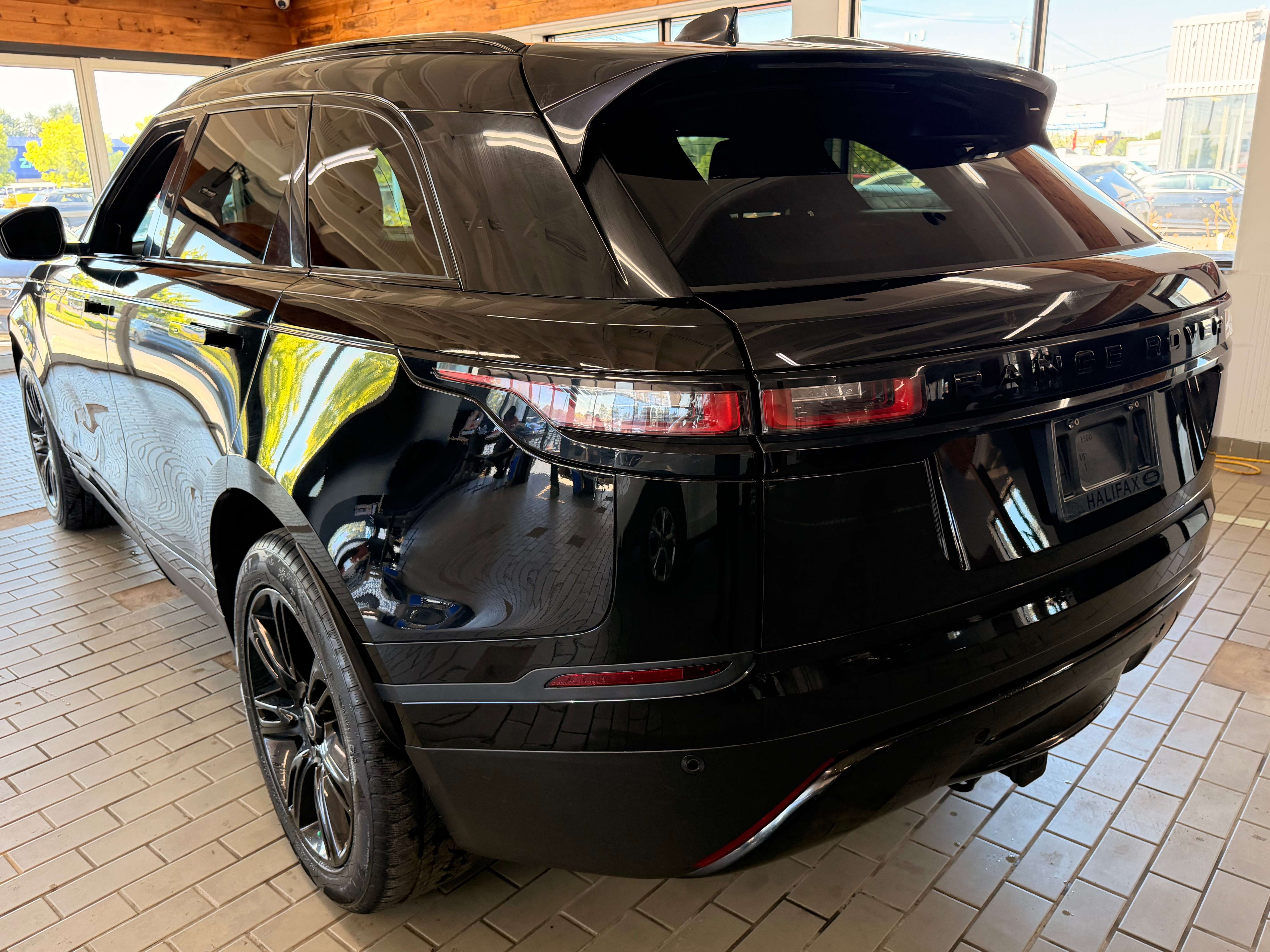 2023 Land Rover Range Rover Velar