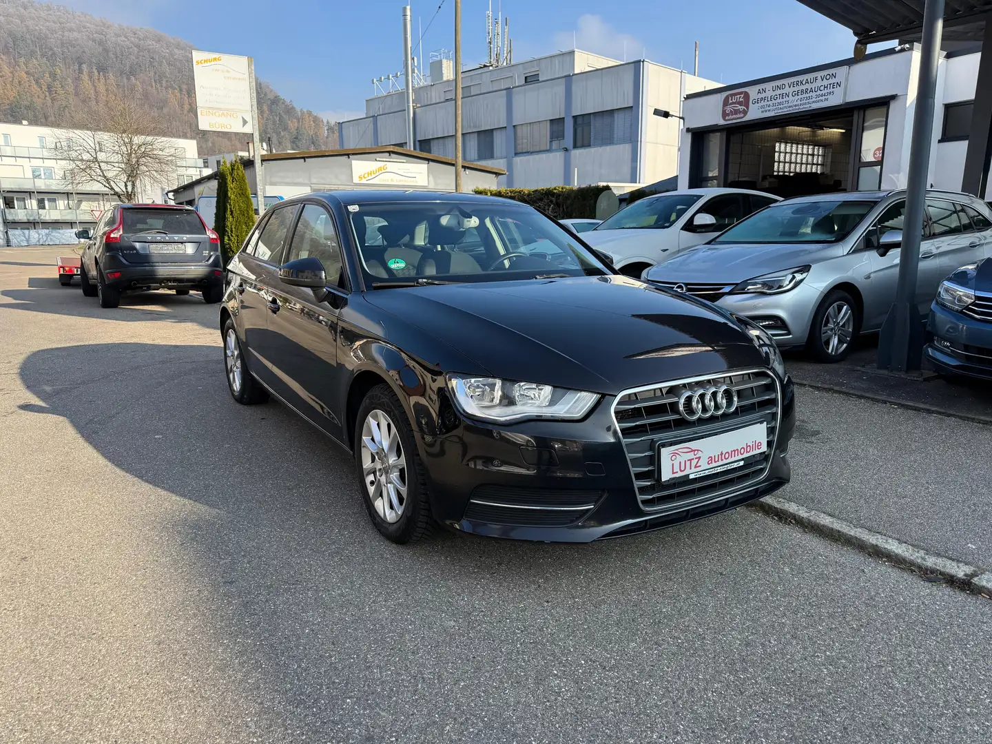 Audi A3 Attraction-Navi Schwarz - 1
