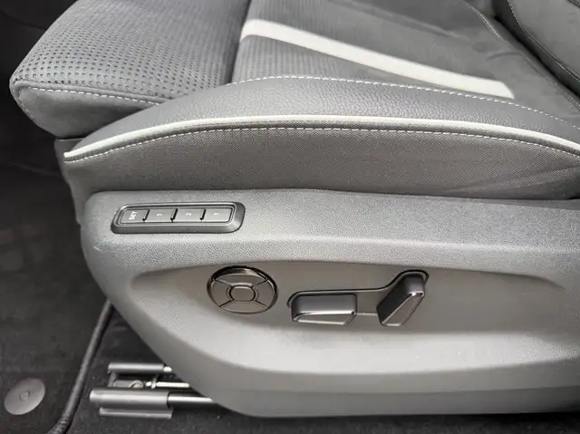 Skoda Kodiaq 2.0 TDI 142 kW 4x4 Sportline 7-Sitze Ansicht 17