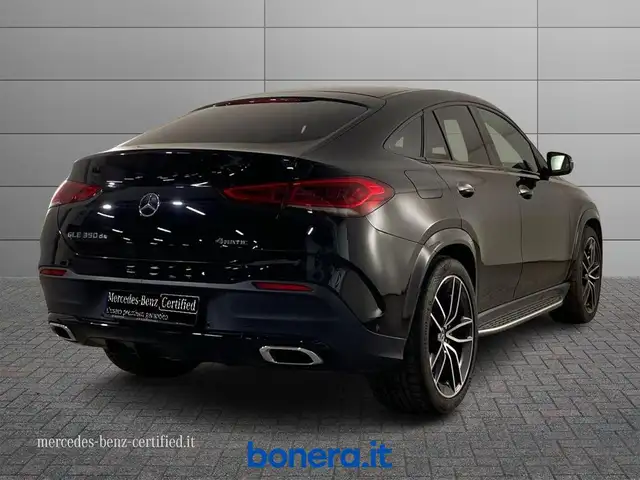 Mercedes-Benz GLE view 3