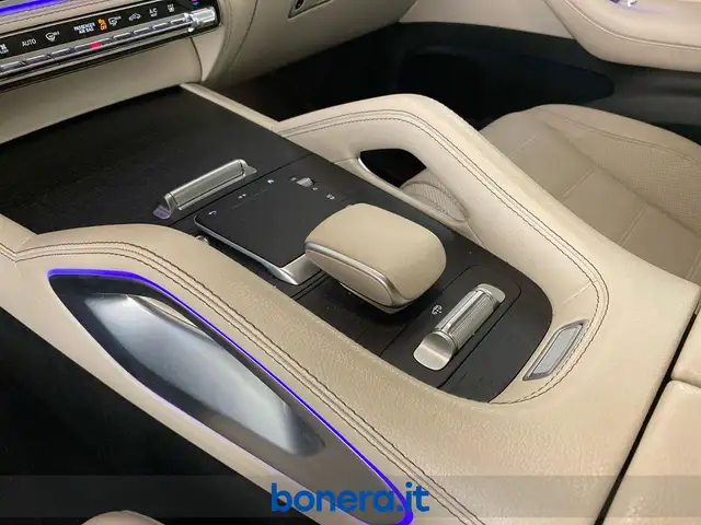 Mercedes-Benz GLE view 15