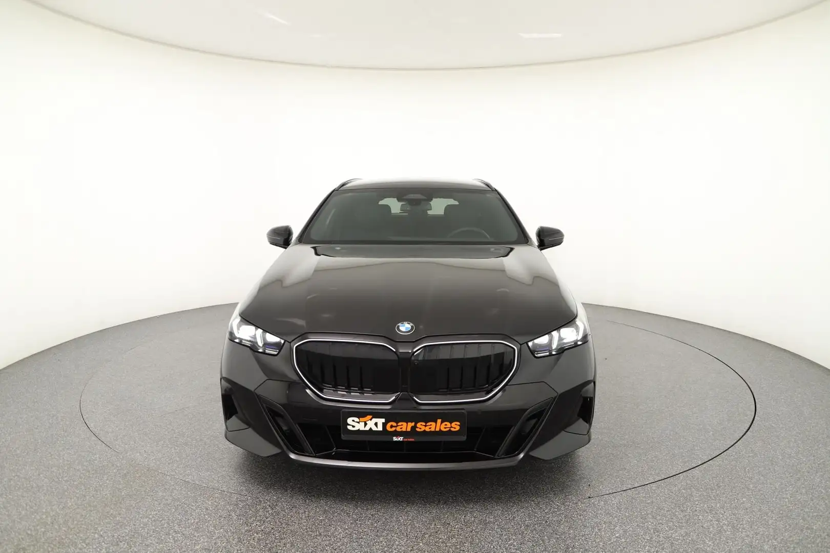 BMW 540 d xDr. M Sport Pro PAN|PAsProf|ha/ka|Lüft|AHK Schwarz - 2